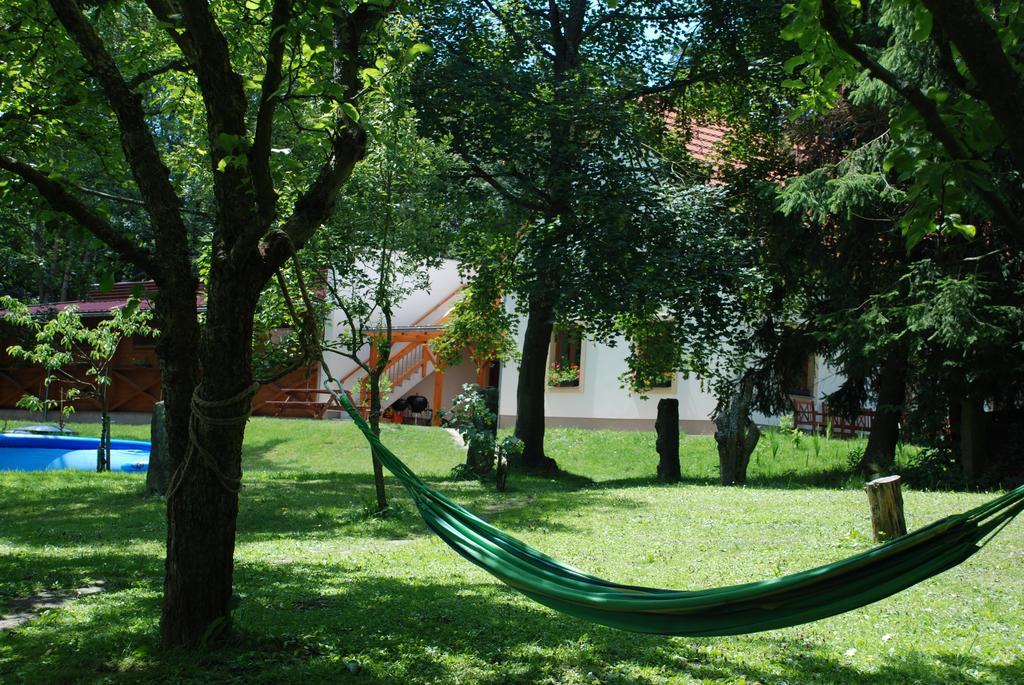 Apartament Penzion Staj Návary Zewnętrze zdjęcie
