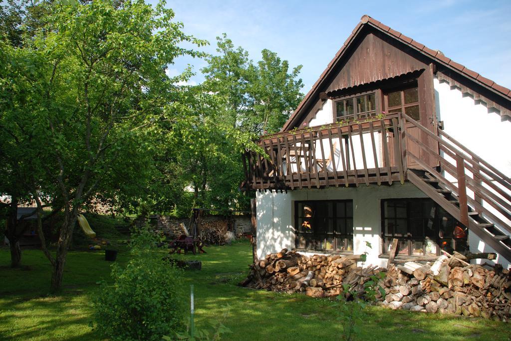 Apartament Penzion Staj Návary Zewnętrze zdjęcie