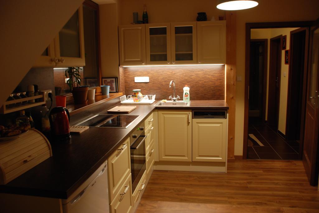 Apartament Penzion Staj Návary Zewnętrze zdjęcie